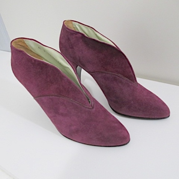 Vintage Charles Jourdan Fuchsia Suede Ankle Boots, NWOT, Size 6.5 - Picture 9 of 10